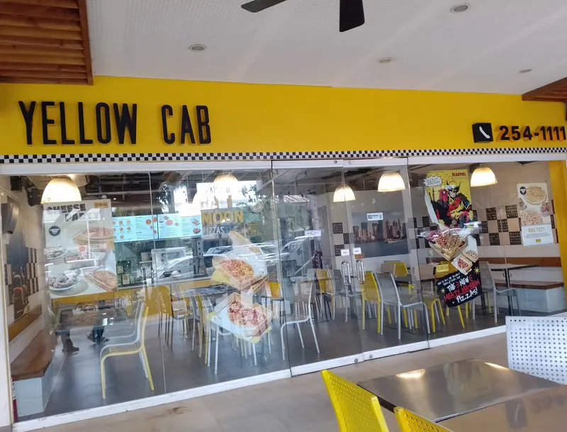 Yellow Cab at the Banilad Town Centre (2024-06-03)