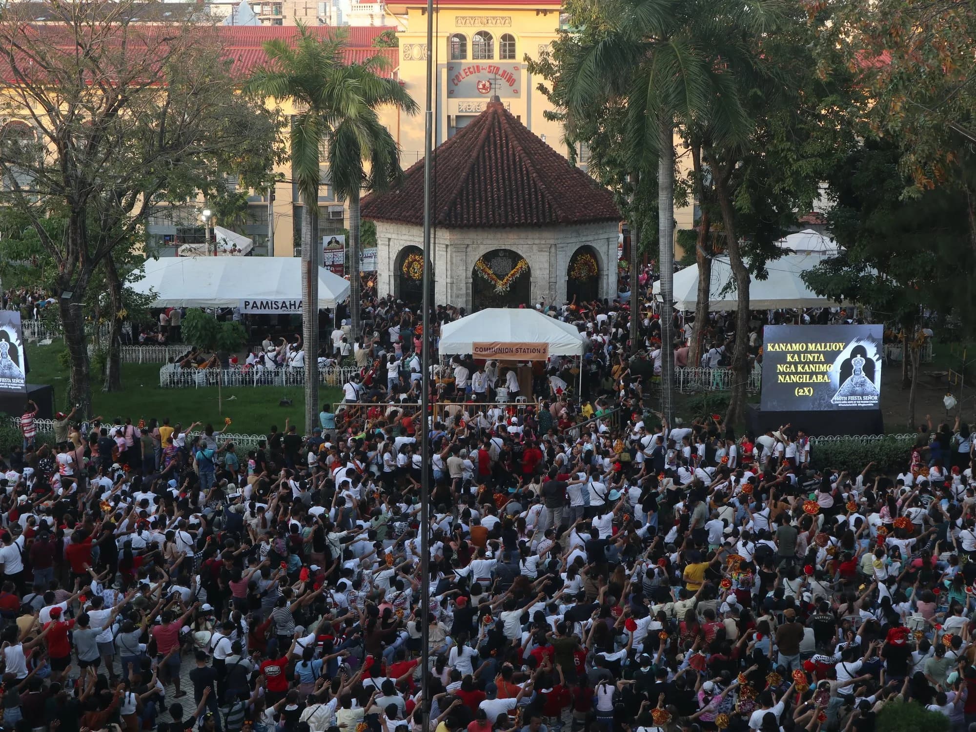 Magellan's Cross, Plaza Sugbu top view, Fiesta Senyor 2025 (P. Burgos, Cebu City; 01-18-2025)