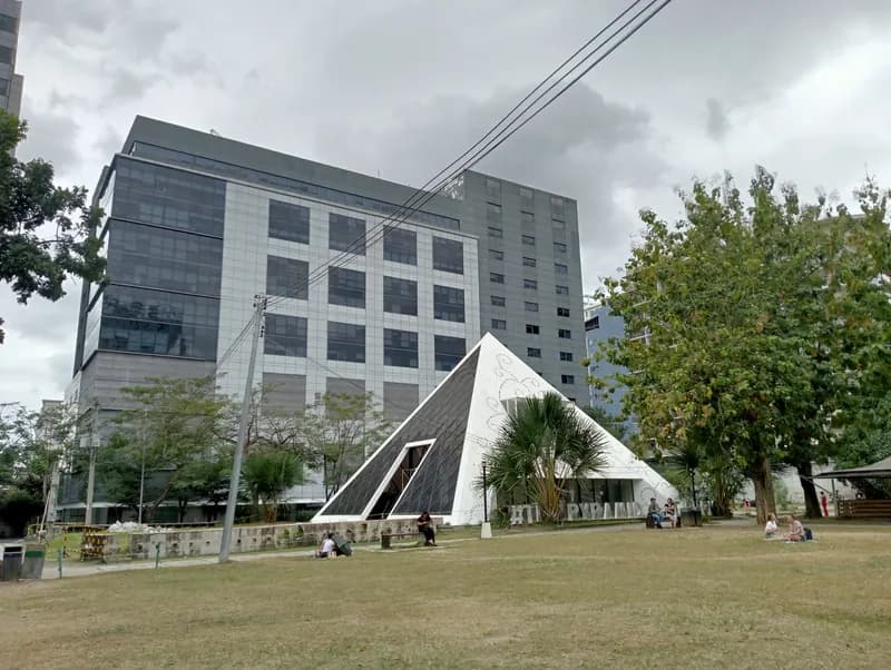 The Pyramid, Cebu IT Park, Jan 2024