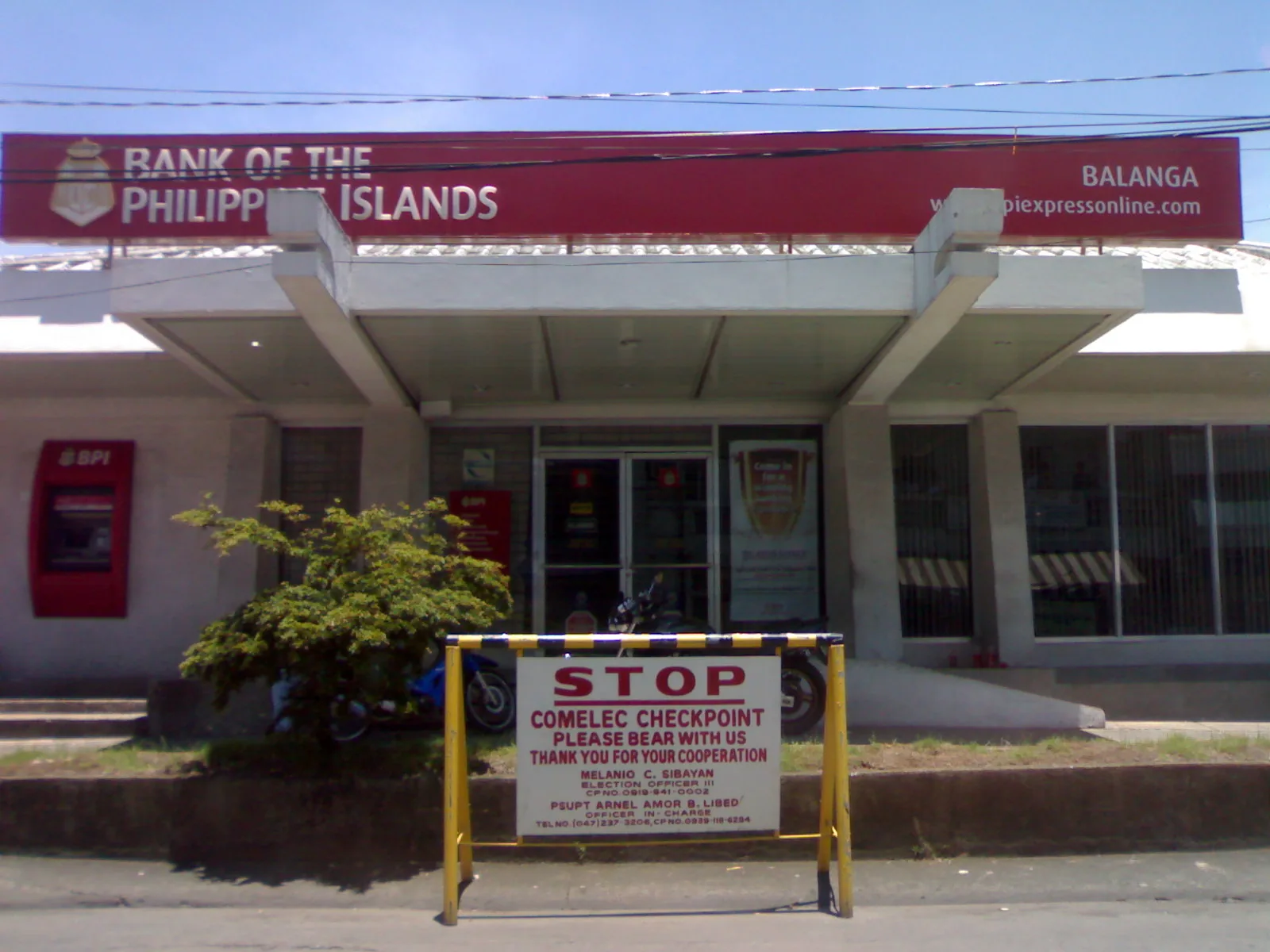 File:BPI Balanga City Branch - panoramio.jpg