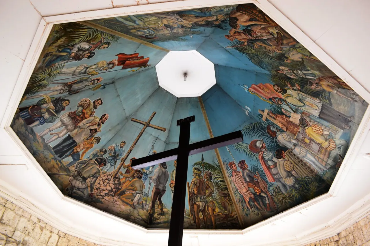 Magellan's Cross - Cebu