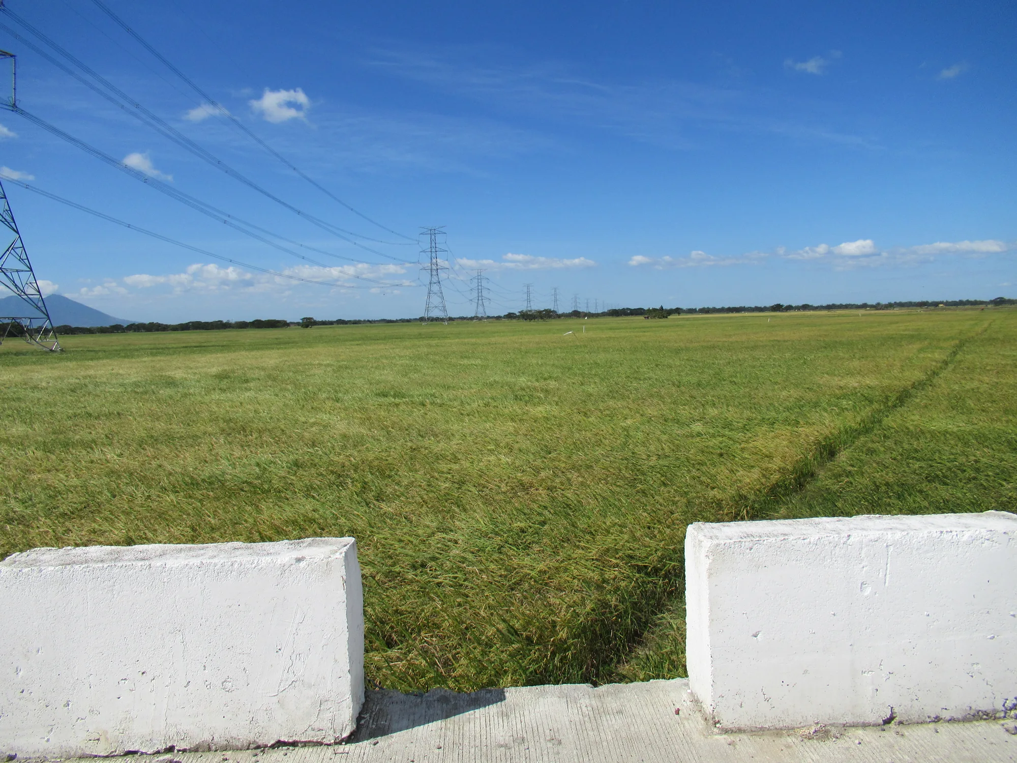 Electricity pylons in the Philippines Bulacan 13